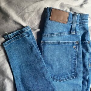 Madewell Skinny Jeans 25